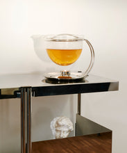 Load image into Gallery viewer, Filio Teapot with Integrated Warmer, 20oz
