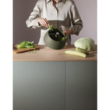 Load image into Gallery viewer, Spinning Colander - Green Tool
