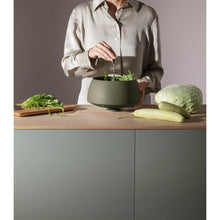 Load image into Gallery viewer, Spinning Colander - Green Tool
