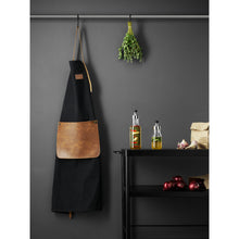 Load image into Gallery viewer, Apron in Canvas and Leather
